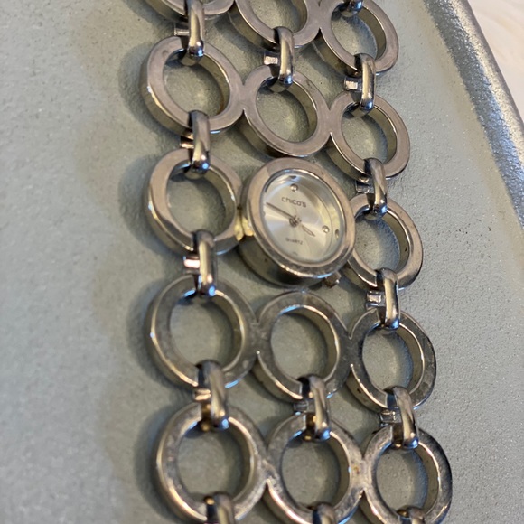🔗 Chico’s circle link wide bracelet watch 🔗 - Picture 2 of 6